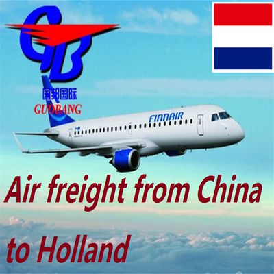 通関能力の輸入と通関手続き オランダ発着の航空貨物 2つの貨物オファー