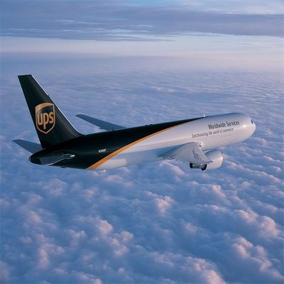 ウガンダ向け航空海上貨物 LCL FCL クーリエ、トラック輸送によるサプライヤーからの集荷から港/倉庫まで
