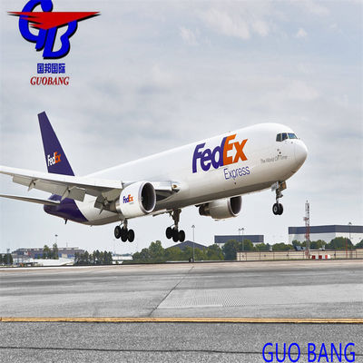 スロベニアからのドアツードア航空貨物 特別サービスと価格の組み合わせ